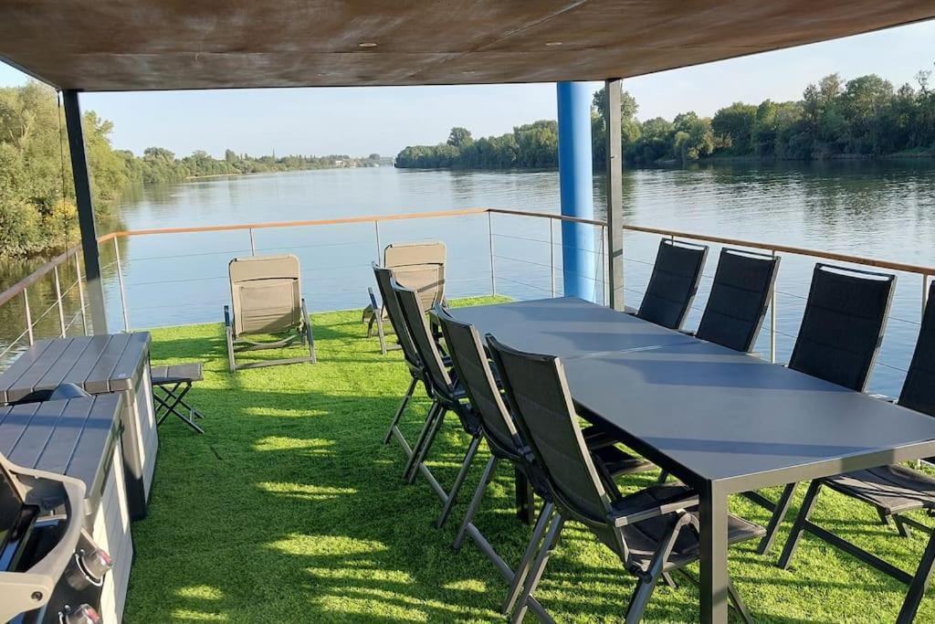 Riverboat-Rhein-Main Ferienloft Wiesbaden Exterior foto