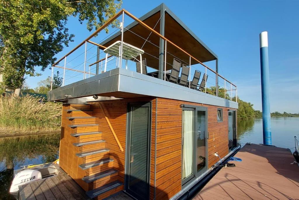 Riverboat-Rhein-Main Ferienloft Wiesbaden Exterior foto